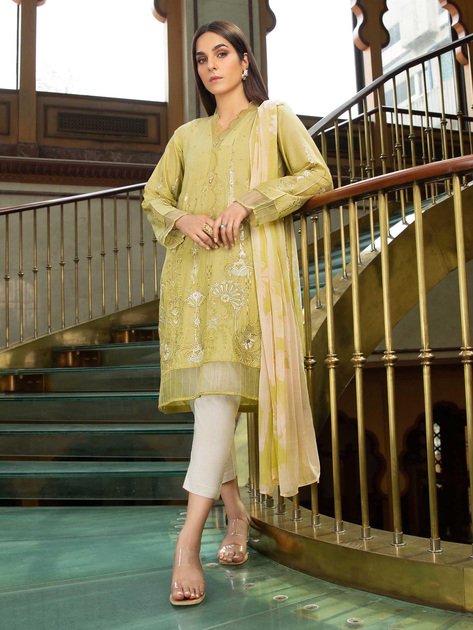 EMBROIDERED LAWN 2 PC SUIT